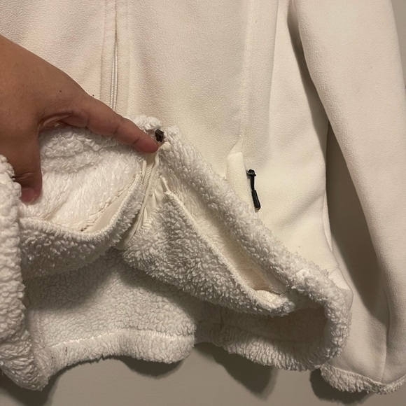 GreenTea Cream Teddy Jacket - Picture 3 of 5